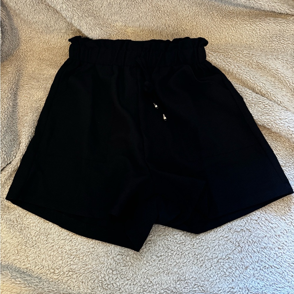 COPY - Black woman’s sz M shorts like new never worn casual or dress up stretch…